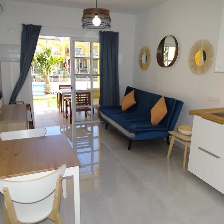 Tisalaya 1.5. 公寓 *