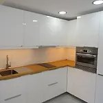 Tisalaya 1.5. Apartman *